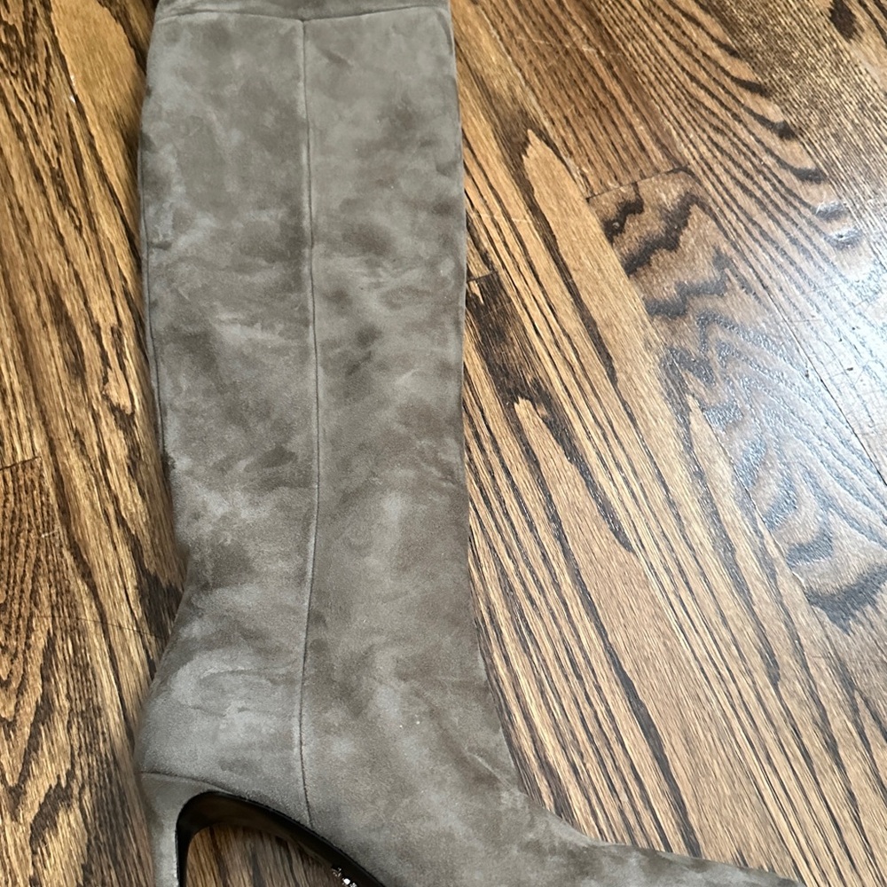 Prada suede over the knees boots - Picture 6 of 10